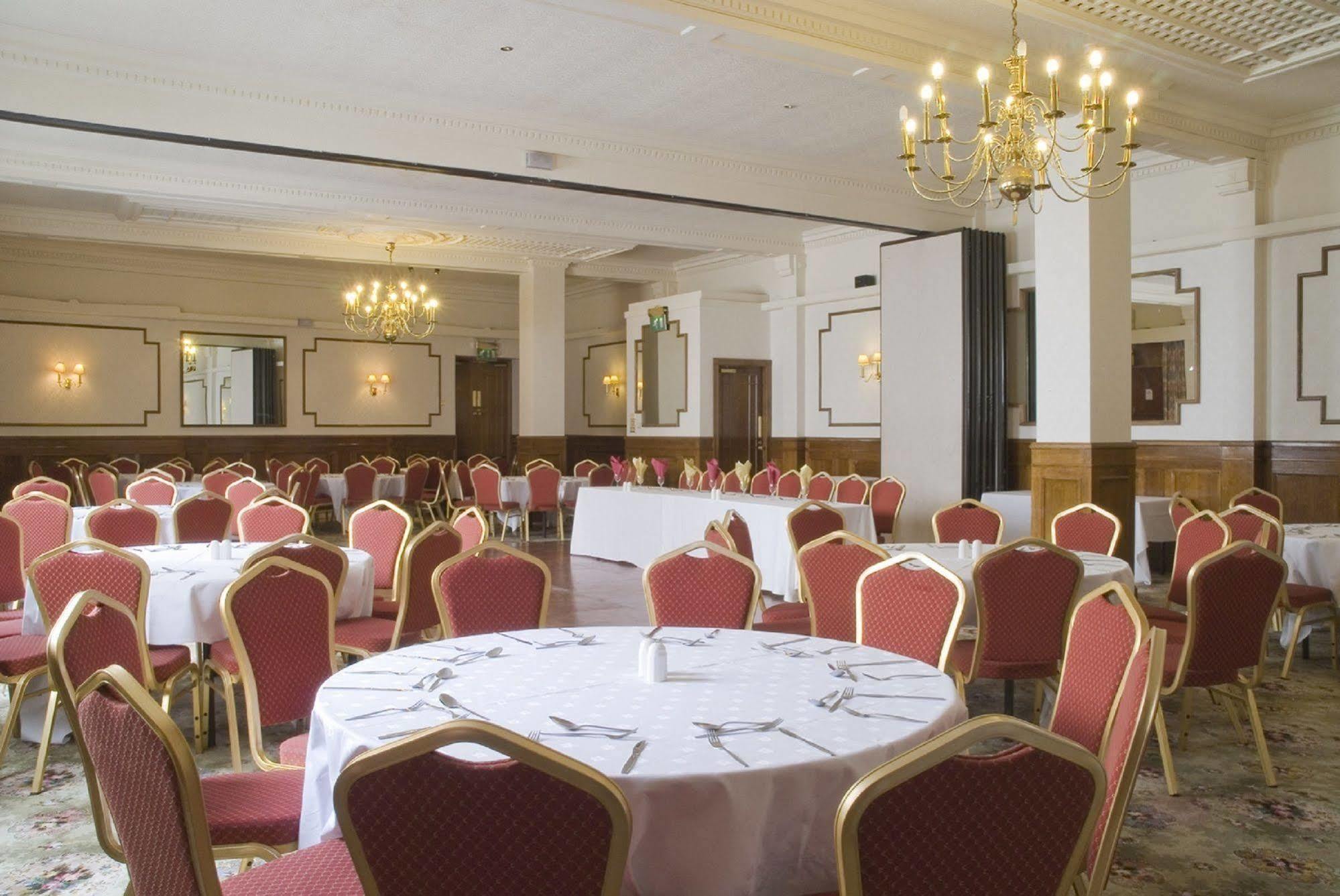 Britannia Hotel Вулвергемптон Екстериор снимка