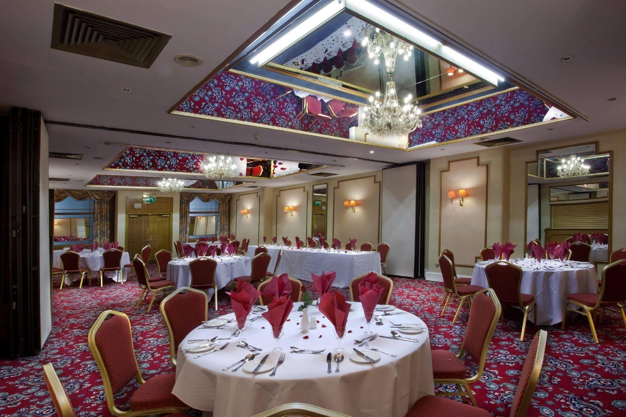 Britannia Hotel Вулвергемптон Екстериор снимка